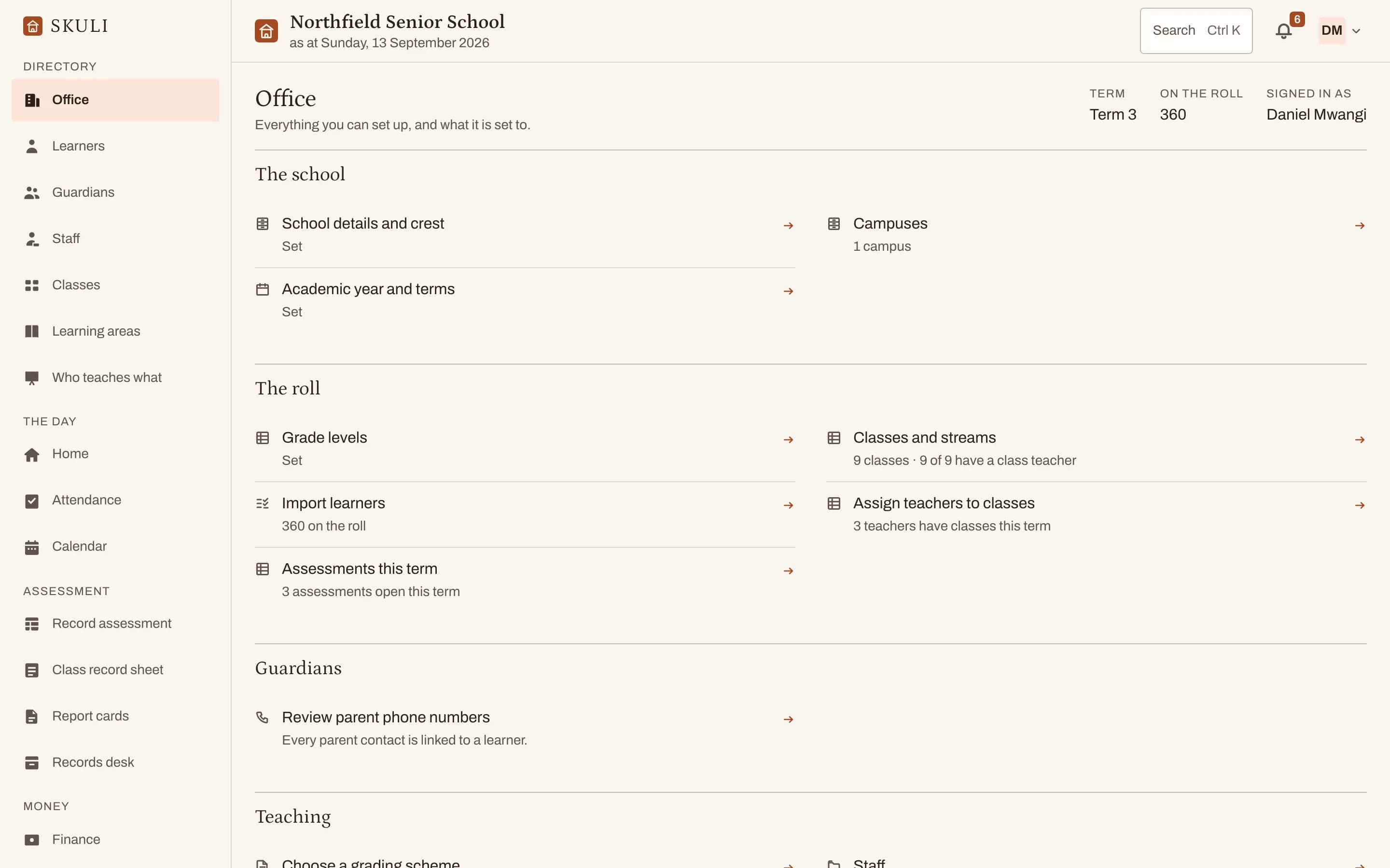 The SmartSkuli office: the school, the roll, guardians and teaching, each row showing what is set and what is not.